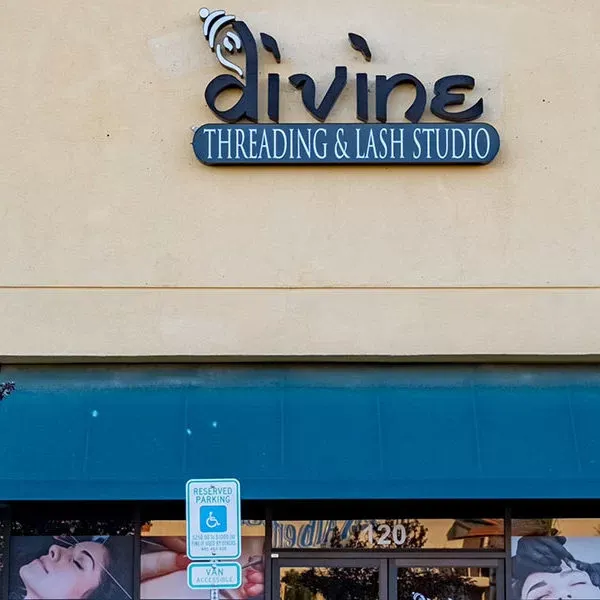 Divine Threading Anthem studio storefront featuring expert eyebrow threading and lash services